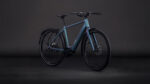Cube-Editore-Hybrid-SLT-400X-FE-grigio-smeraldo-e-prisma.jpg