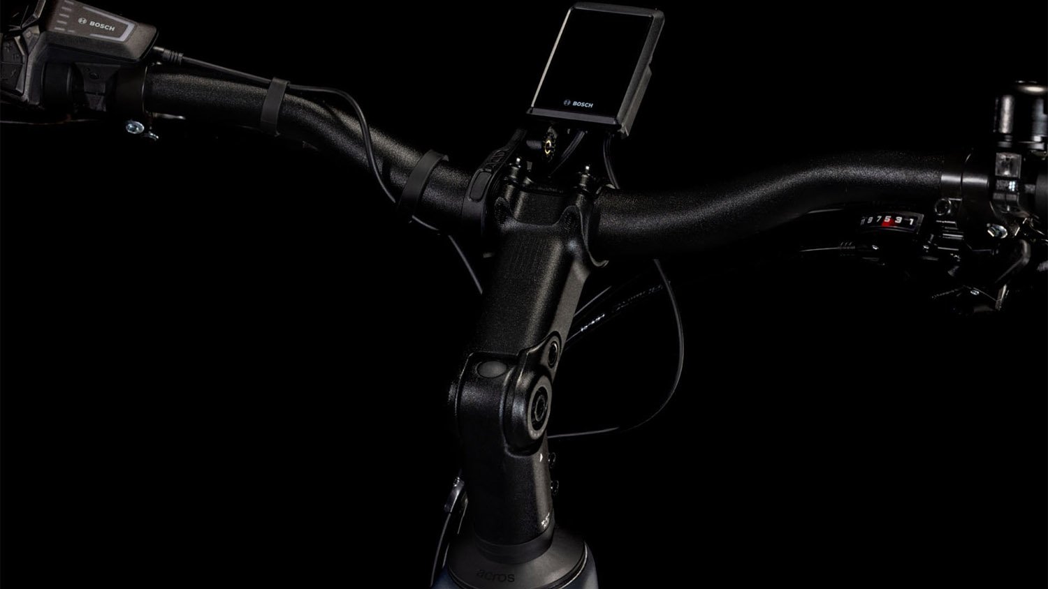 Cube-Touring-Hybrid-Pro-625-Easy-Entry-metallicgrey´n´chrome-5-1.jpg
