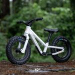 kids-ride-shotgun-KRS-BIK-DHW12MB-01-20126010-Dirt-Hero-Magura-Laufrad-12-1_800x800-1.jpg